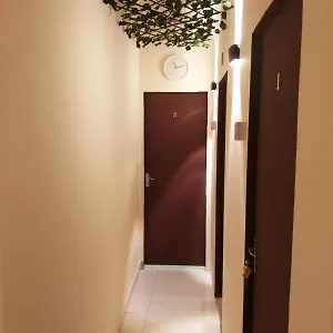  Capsule hotel Moe Hostel By Phm